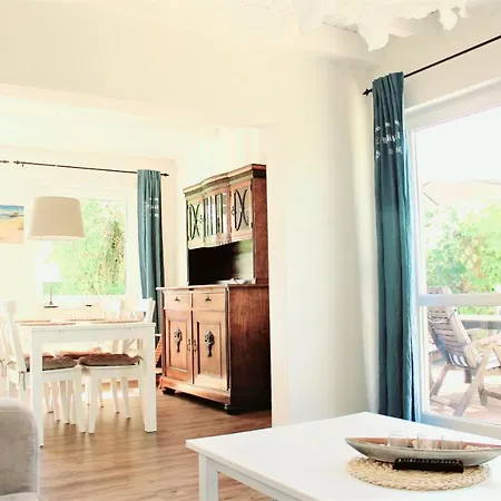 Apartment Haus Wiekend - Knurrhahn Wiek auf Rügen