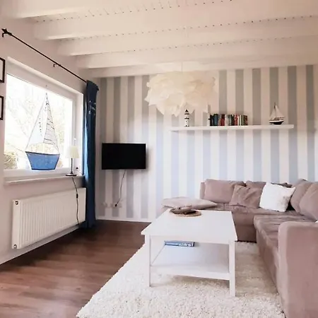 Apartment Haus Wiekend - Knurrhahn Wiek auf Rügen